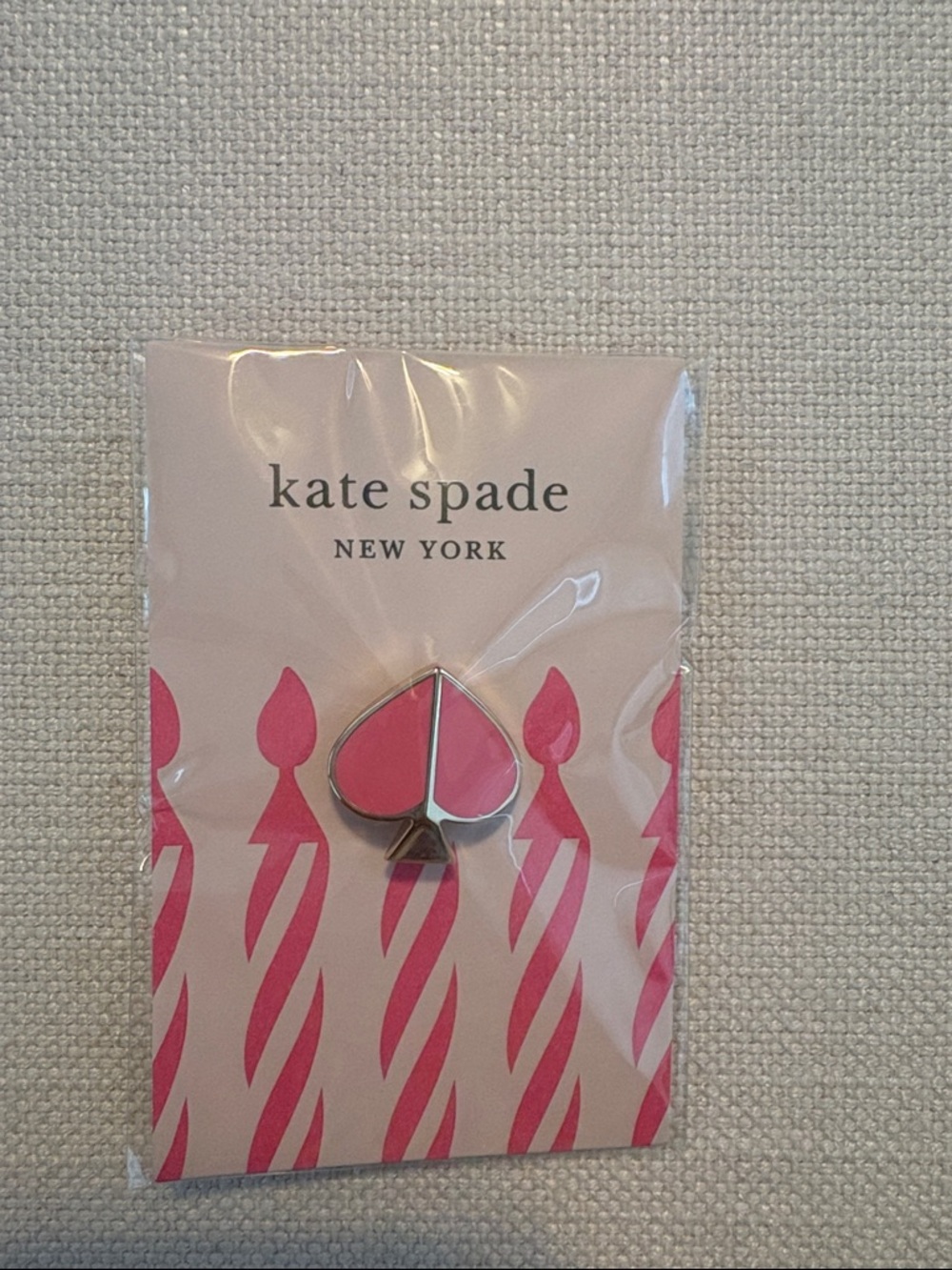 kate spade pink spade shaped pin. New.
